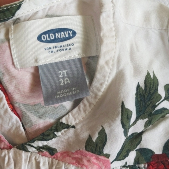old navy rose floral flowy blouse rayon viscose 2T toddler girls - Picture 2 of 7